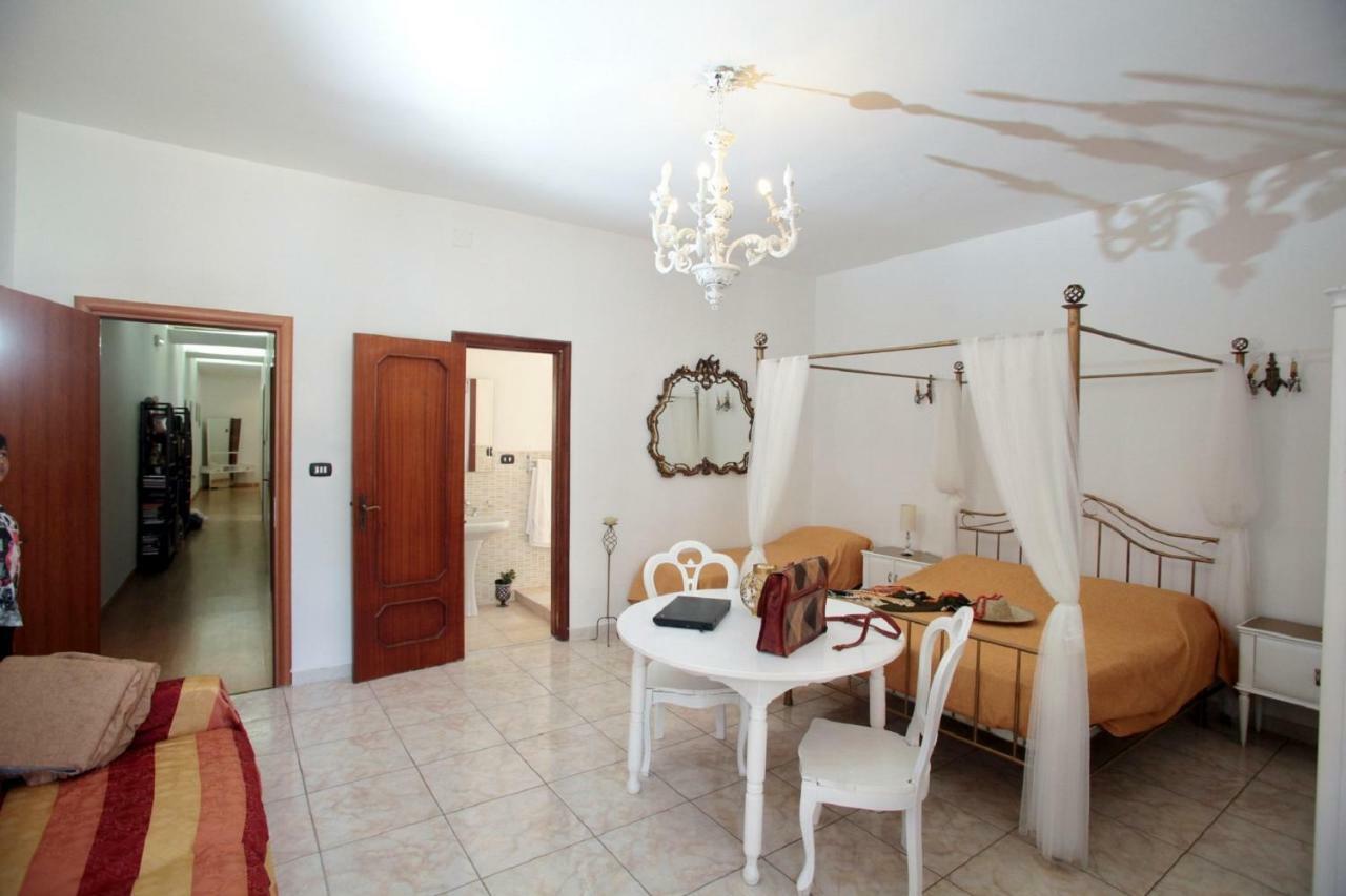 Zo. Ne. Baroque B&B Lecce Ngoại thất bức ảnh