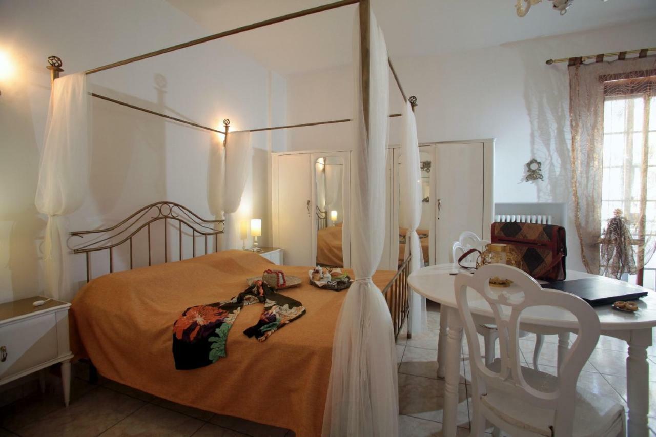 Zo. Ne. Baroque B&B Lecce Ngoại thất bức ảnh